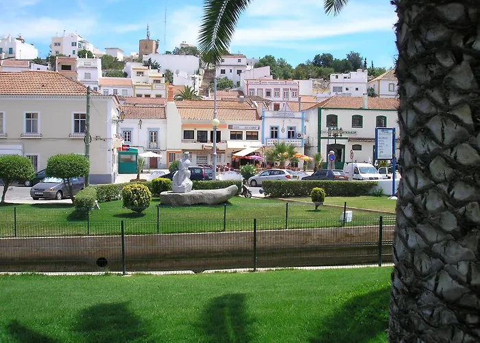 Spacious In Old Village Appartement *