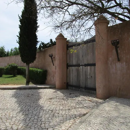 Spacious In Old Village Ferragudo